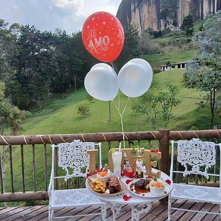 Piedra Del Penol Hotel Guatapé エクステリア 写真
