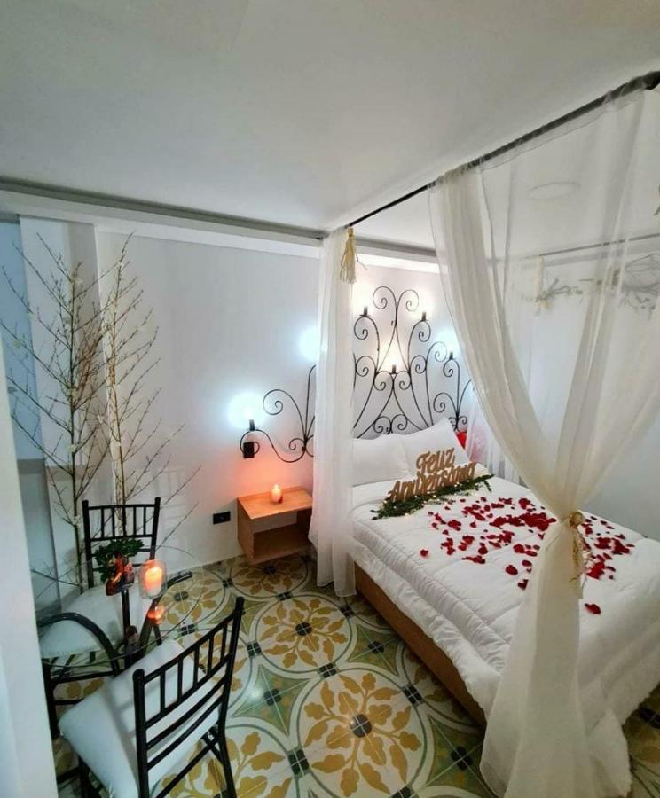 Piedra Del Penol Hotel Guatapé エクステリア 写真