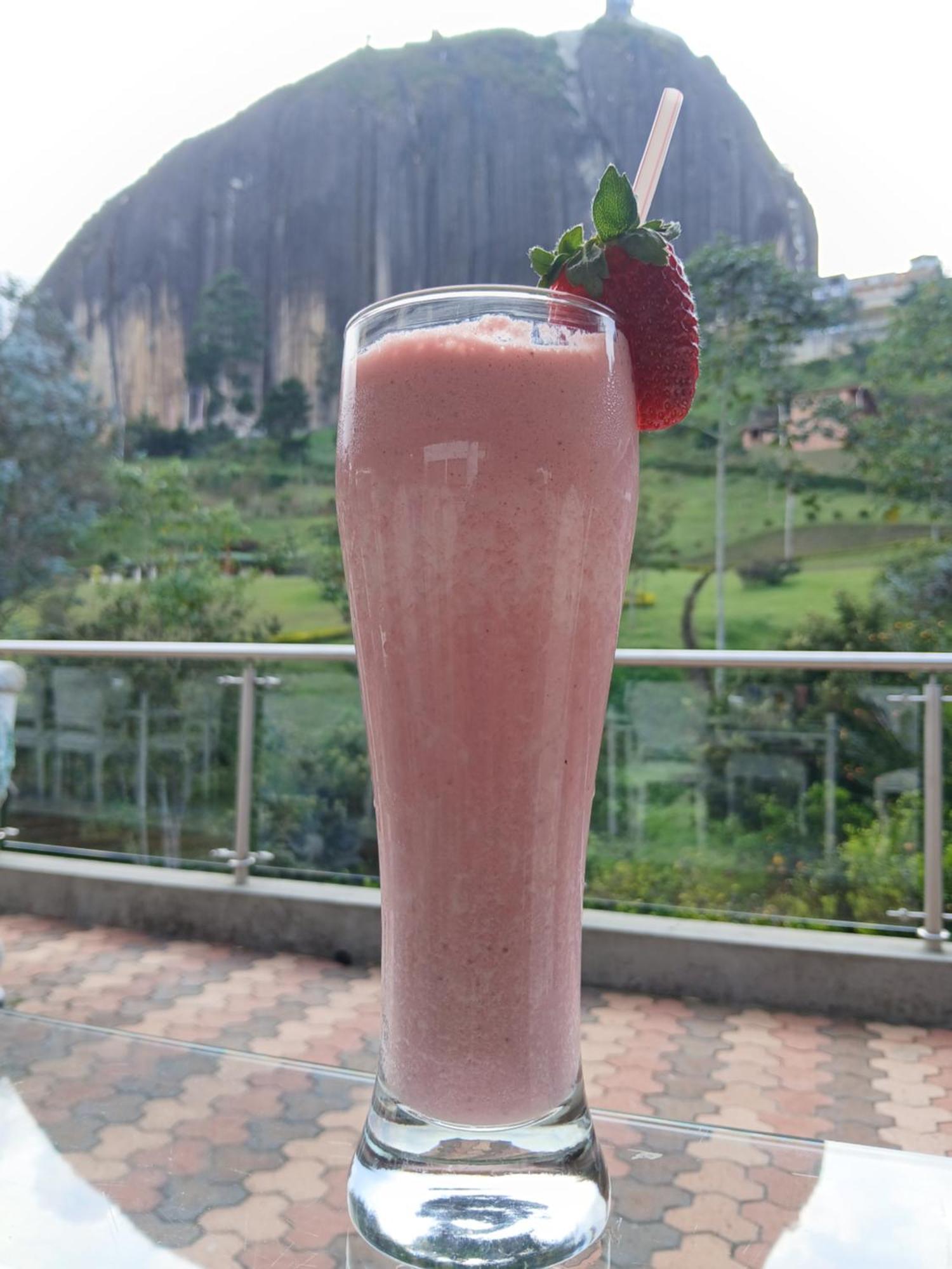 Piedra Del Penol Hotel Guatapé エクステリア 写真